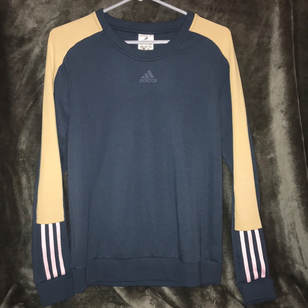Adidas crewneck
